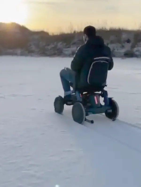 voiturette tout terrain neige